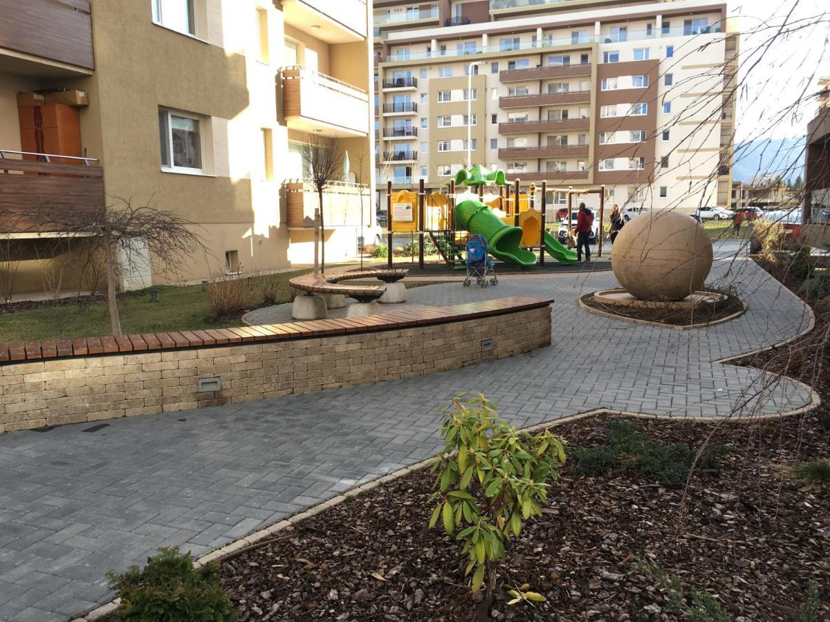 Elegantza Suites Braşov Esterno foto