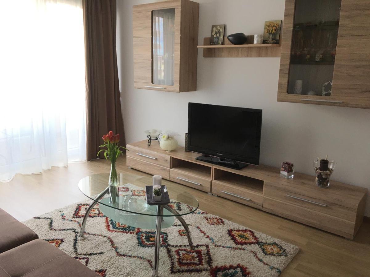 Elegantza Suites Braşov Esterno foto